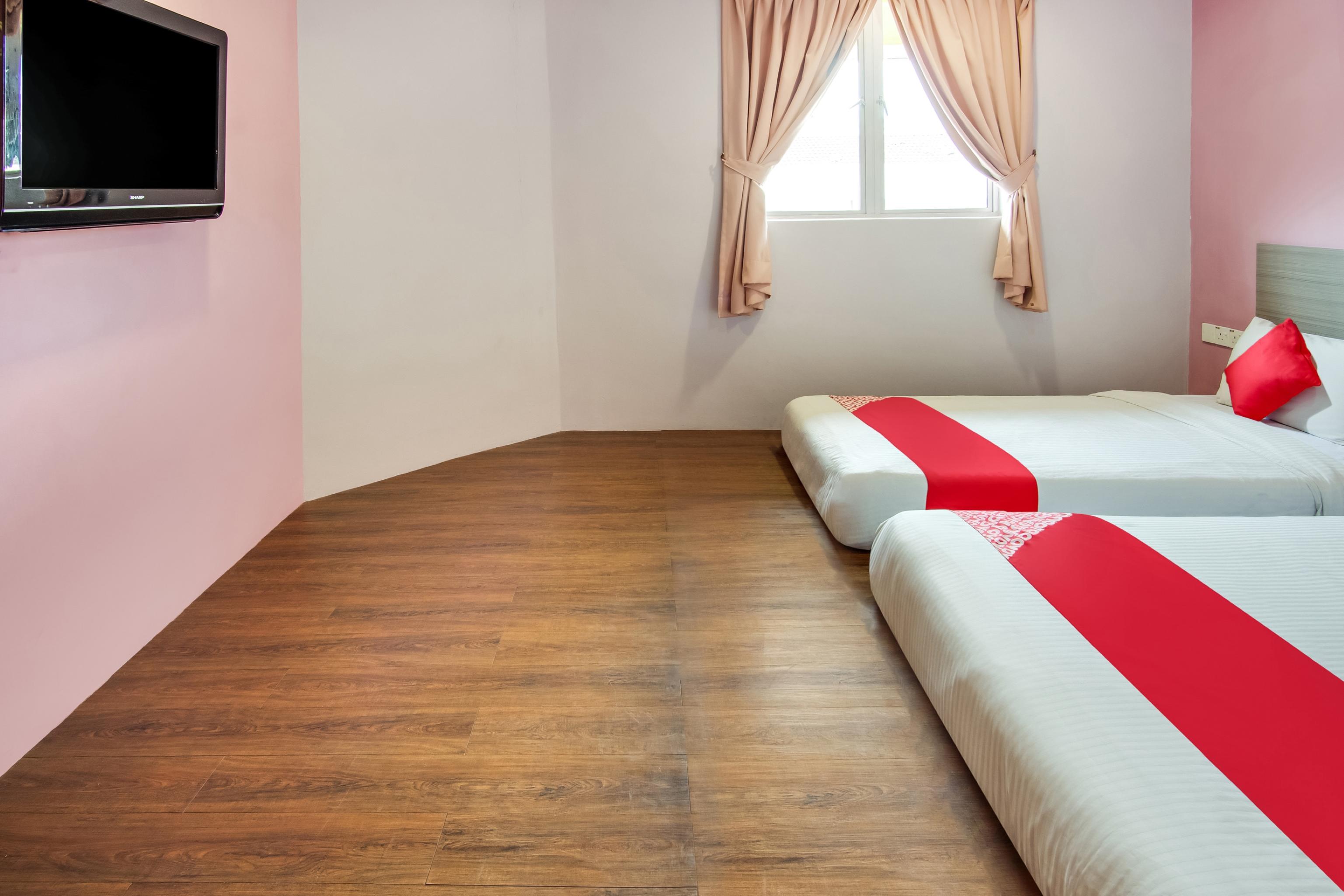 Oyo 89480 Dream House Hotel Skudai Eksteriør bilde