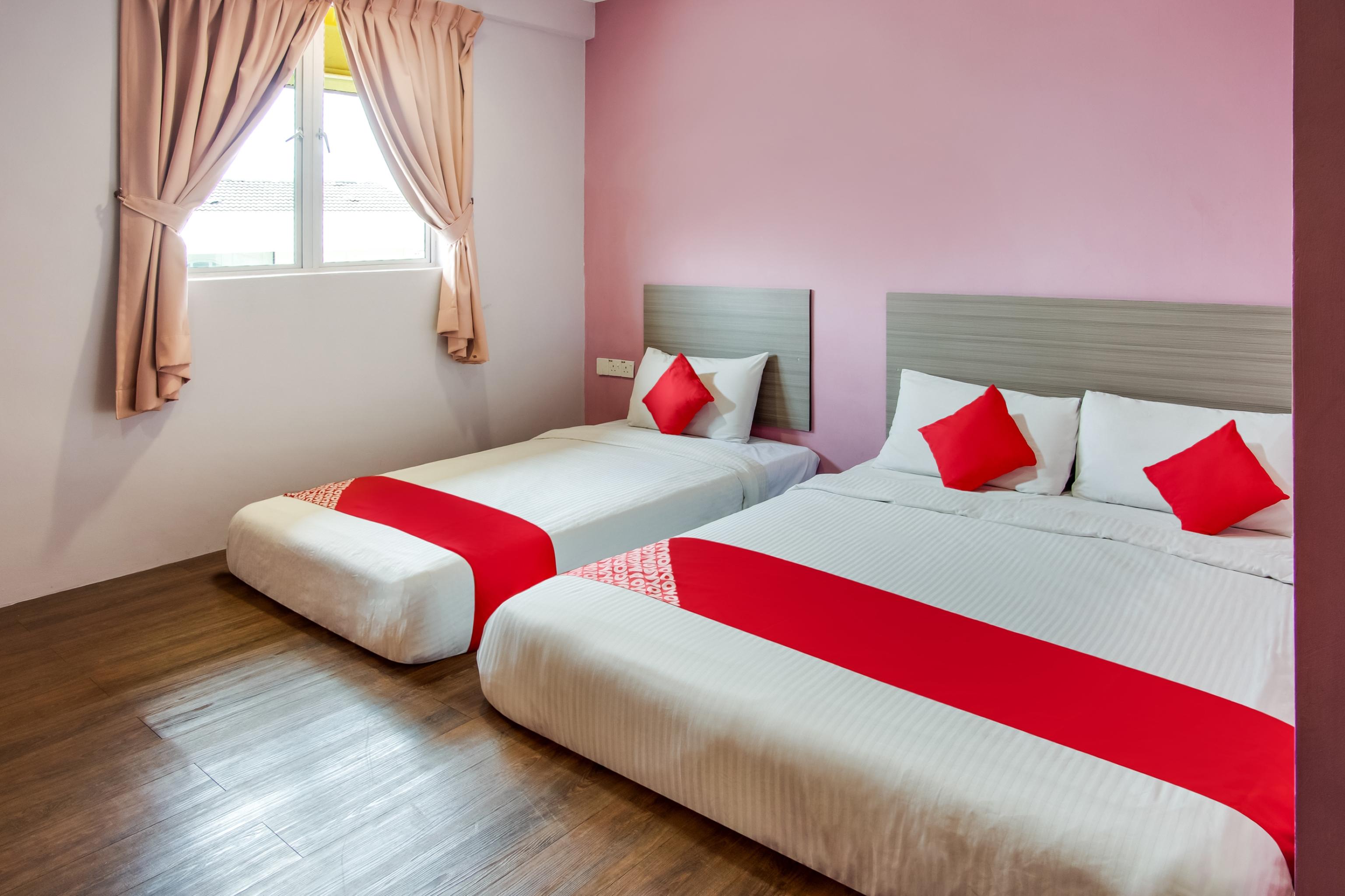 Oyo 89480 Dream House Hotel Skudai Eksteriør bilde