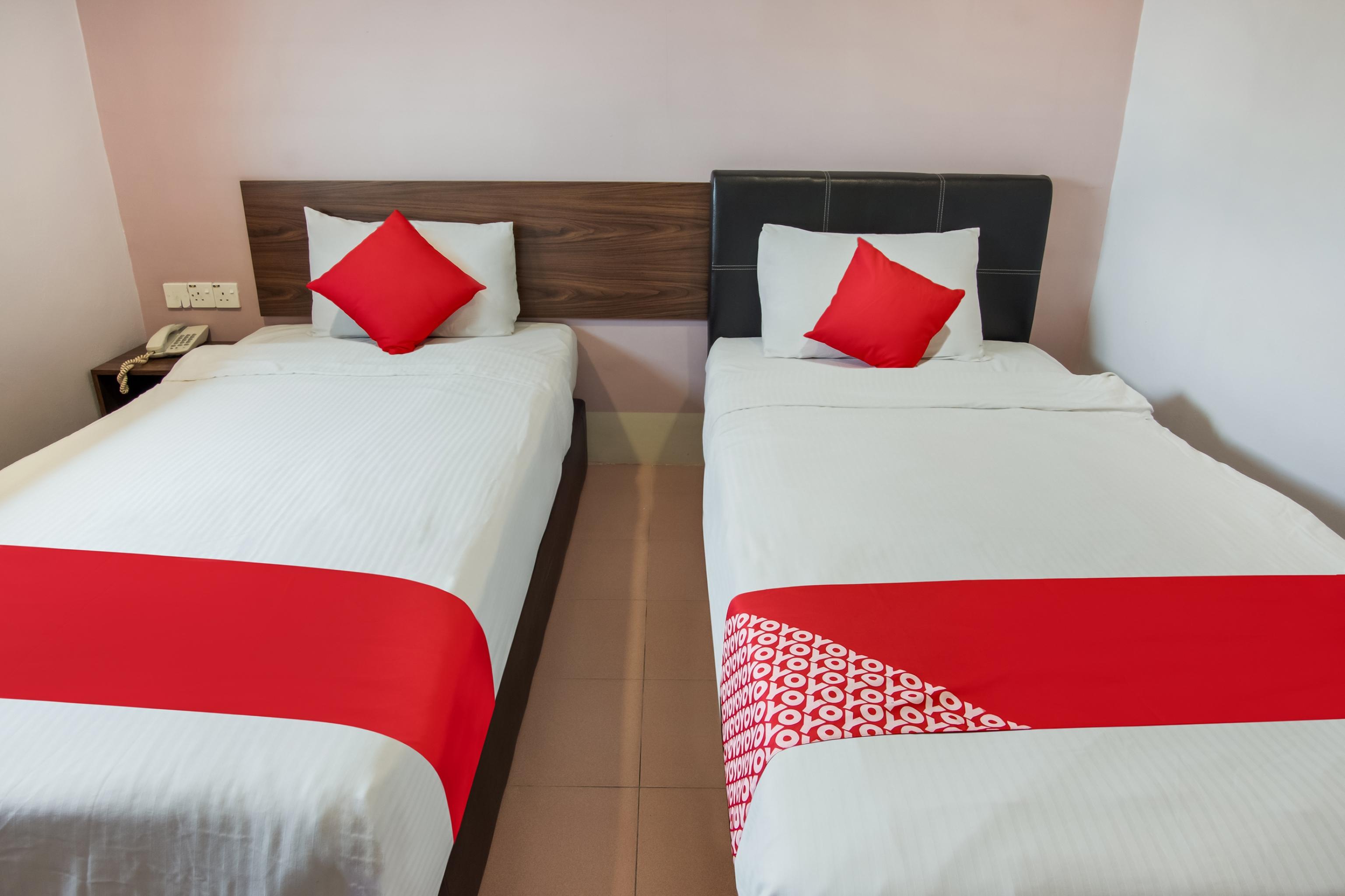 Oyo 89480 Dream House Hotel Skudai Eksteriør bilde