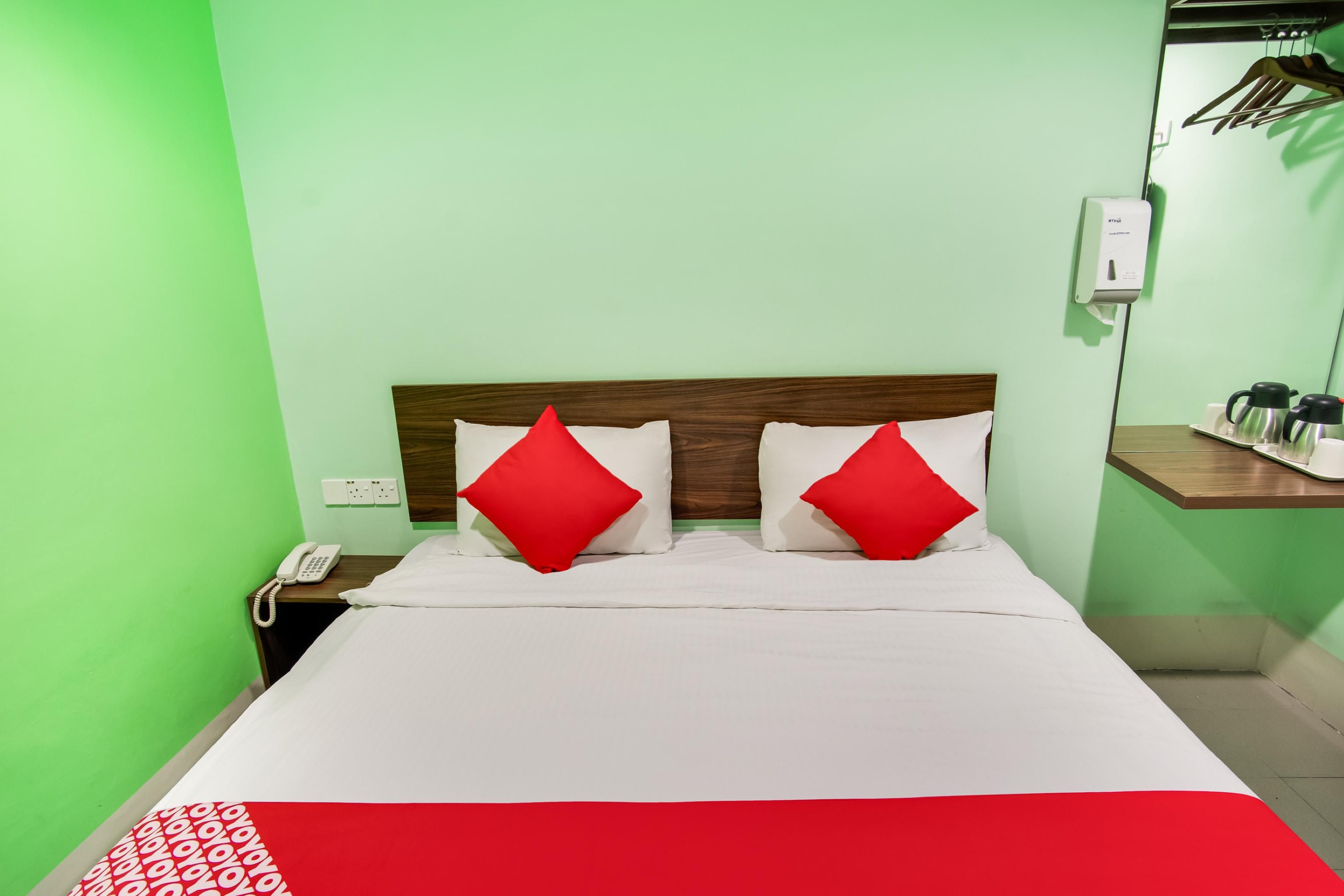 Oyo 89480 Dream House Hotel Skudai Eksteriør bilde