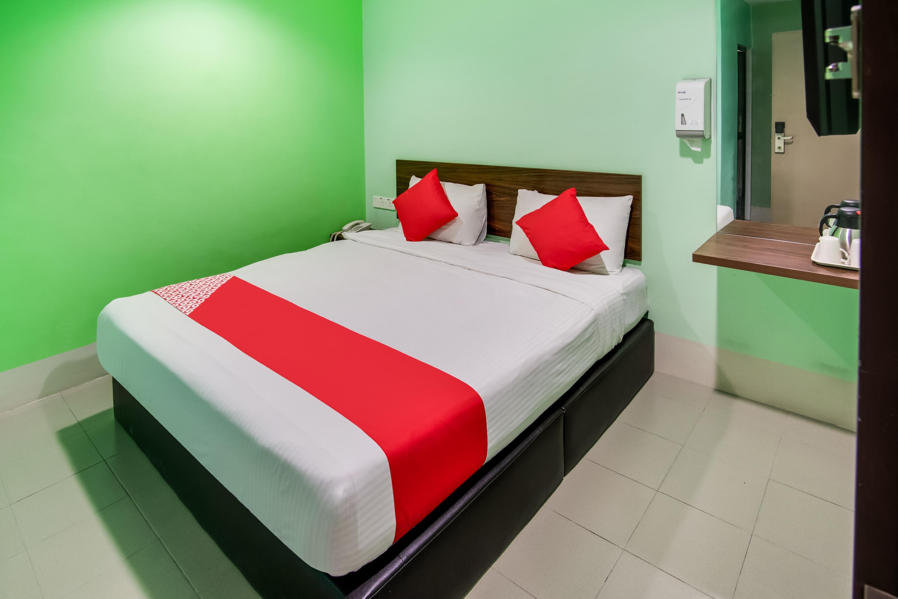 Oyo 89480 Dream House Hotel Skudai Eksteriør bilde