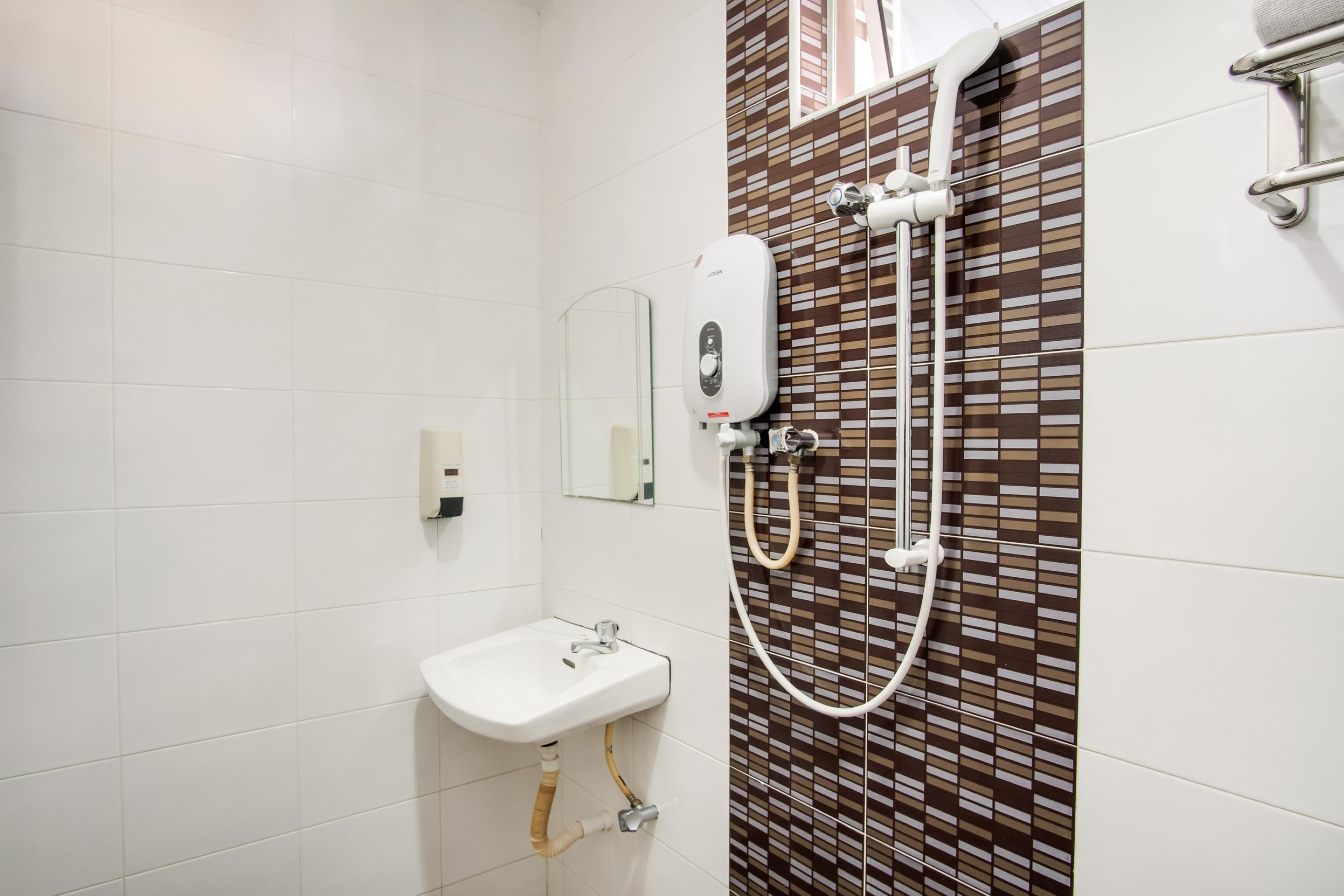 Oyo 89480 Dream House Hotel Skudai Eksteriør bilde
