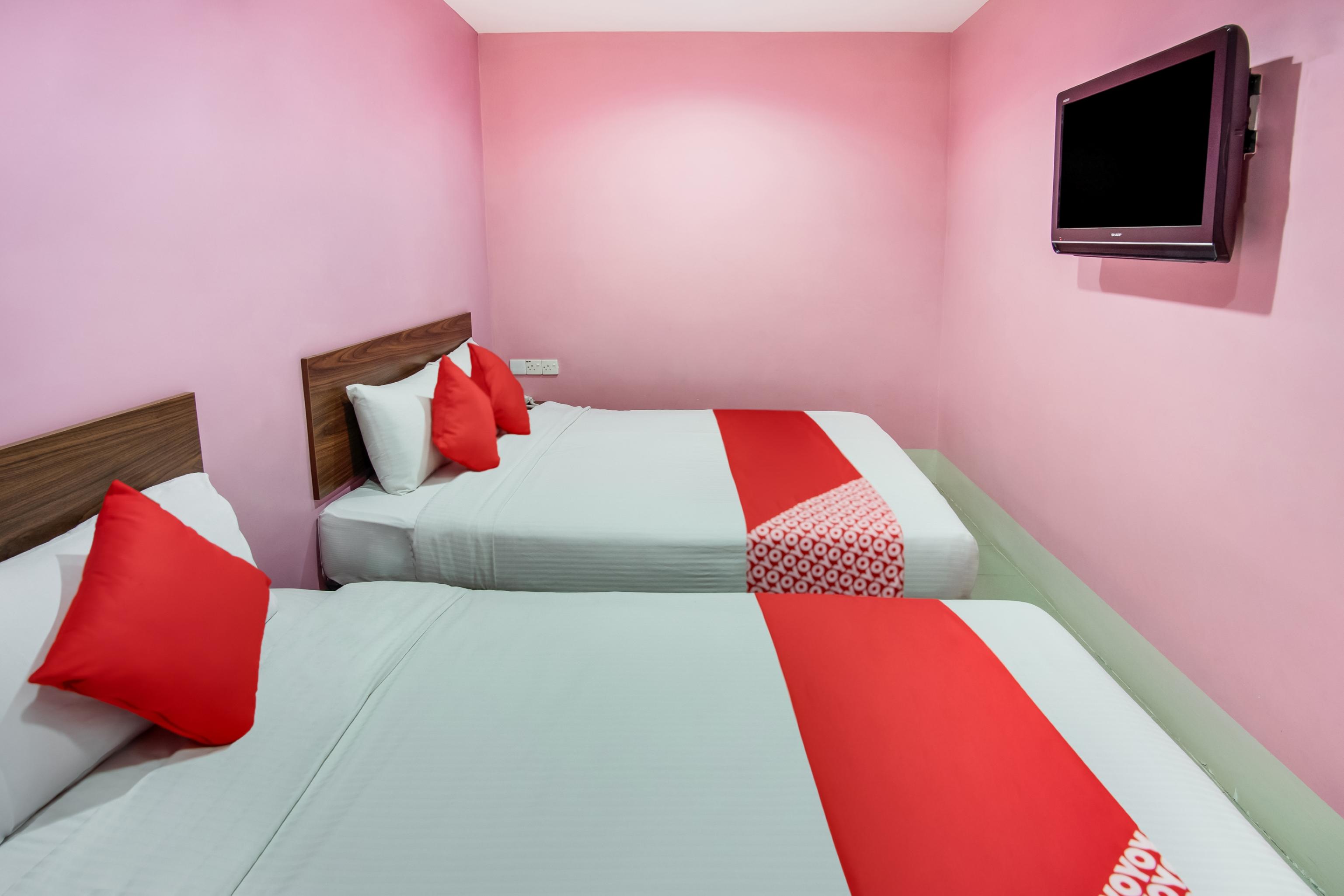 Oyo 89480 Dream House Hotel Skudai Eksteriør bilde