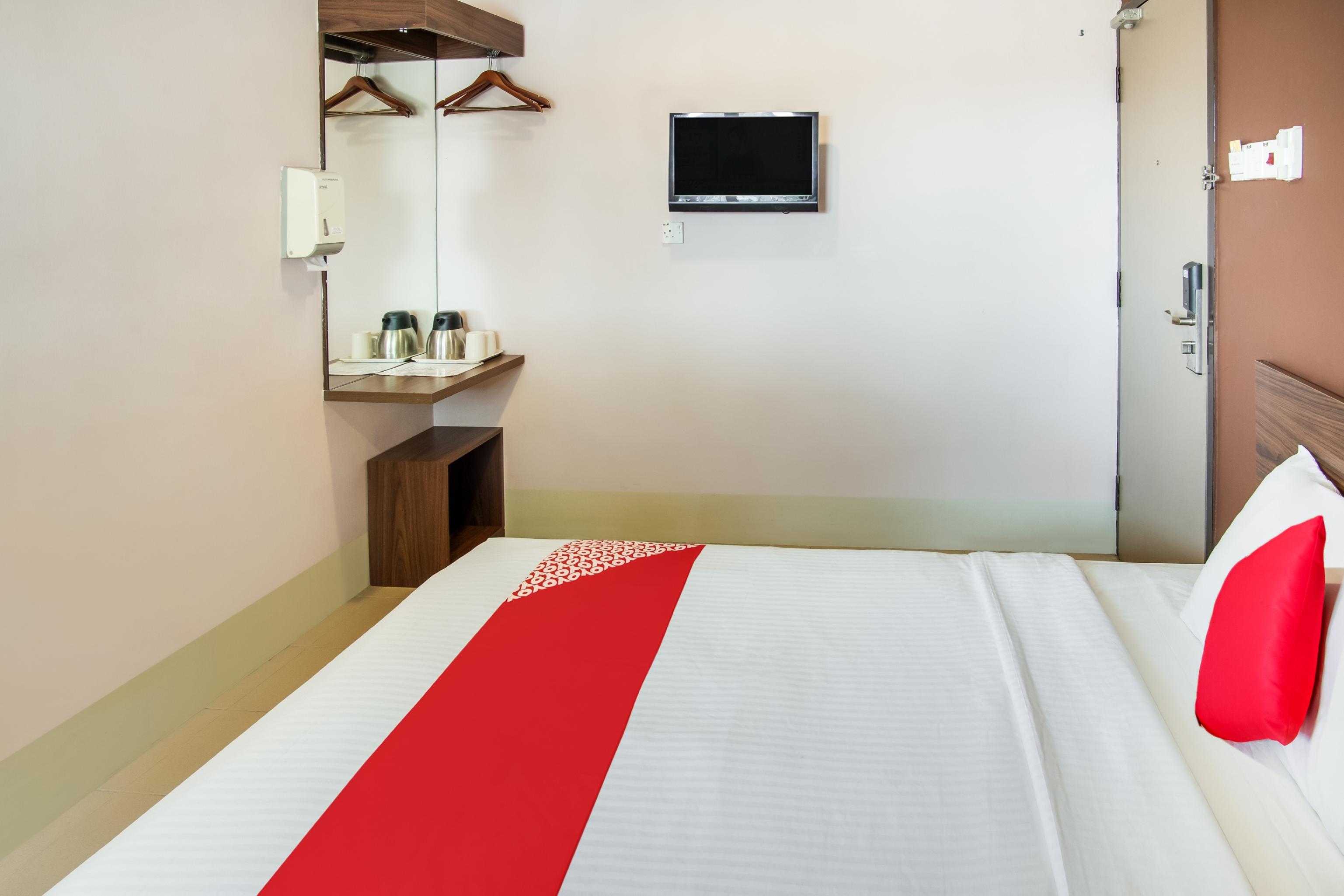 Oyo 89480 Dream House Hotel Skudai Eksteriør bilde