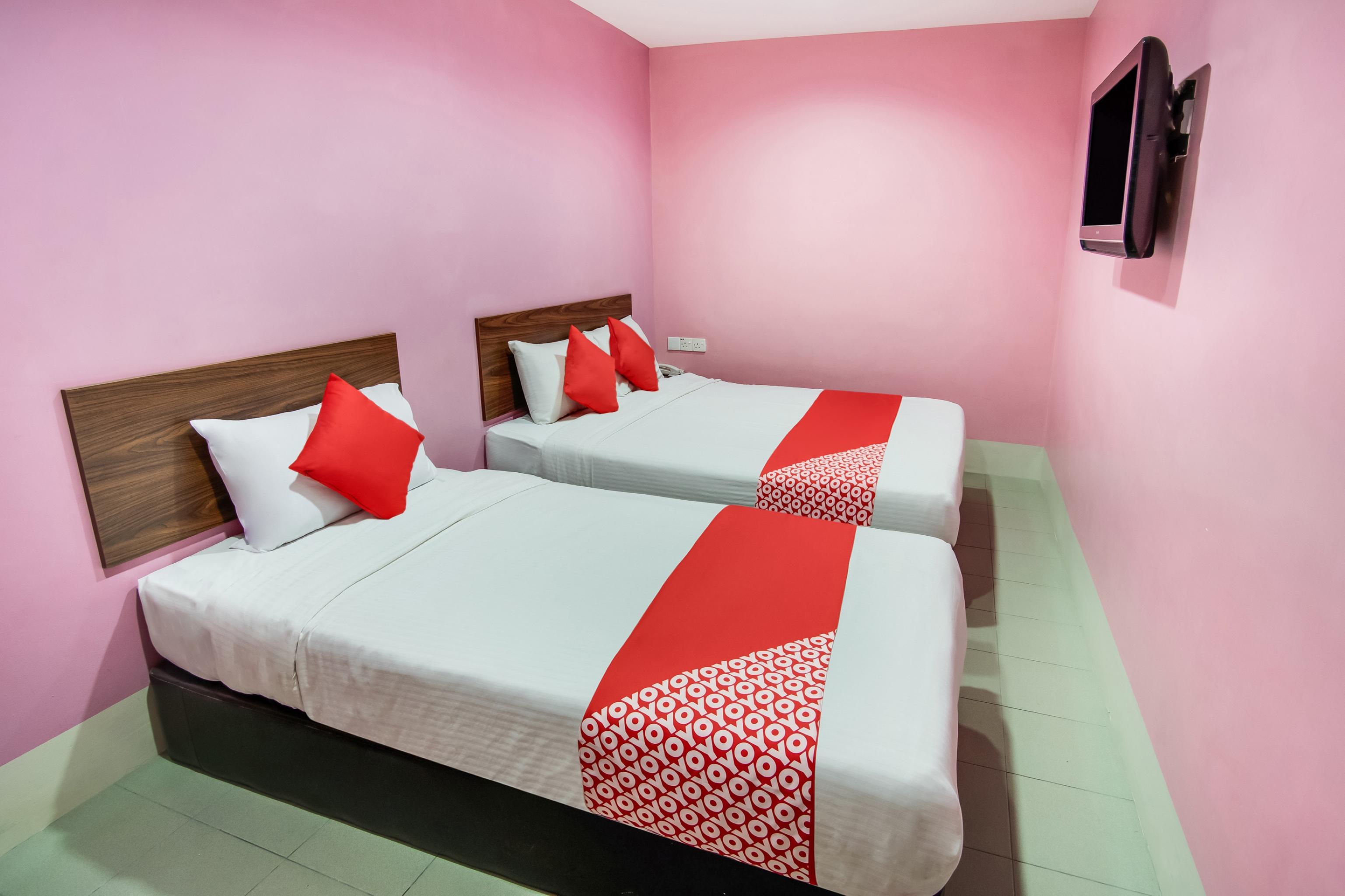 Oyo 89480 Dream House Hotel Skudai Eksteriør bilde