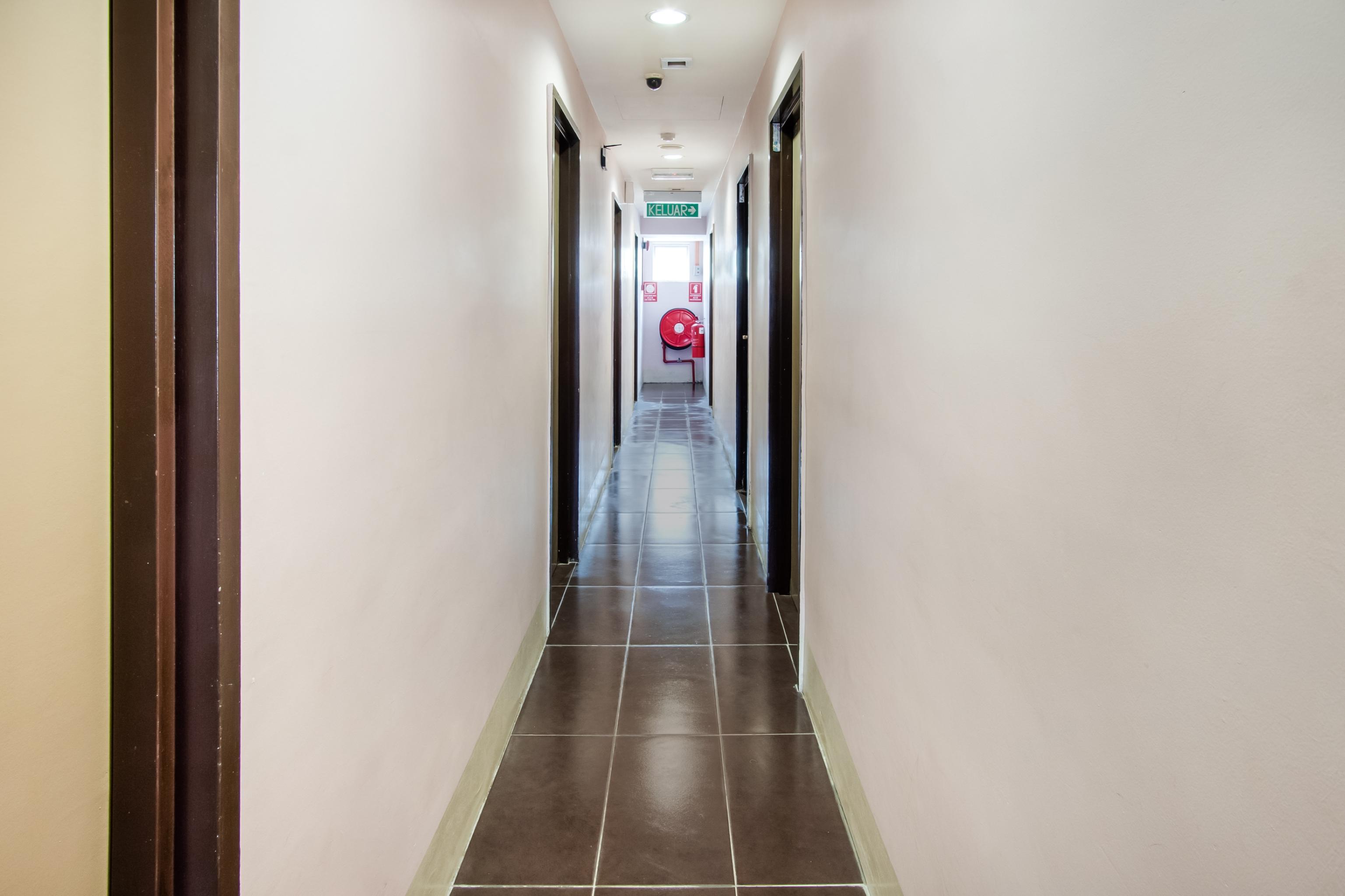 Oyo 89480 Dream House Hotel Skudai Eksteriør bilde